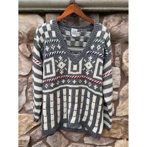 Vintage Ivy Hand Knit Sweater V-neck Oversized Small 80s Cottage
Cabin Core